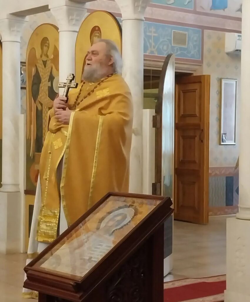 Божественная литургия в Неделю 8-ю по Пятидесятнице